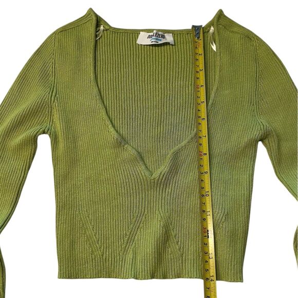 Double Zero Size M Long Sleeve Plunge Neck Crop Green Pointelle Knit Rib Fitted - Picture 5 of 7
